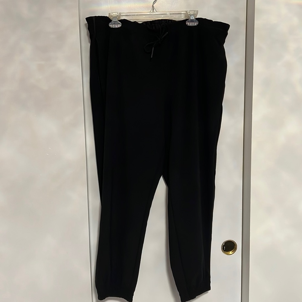 Athleta Black Joggers Size 16